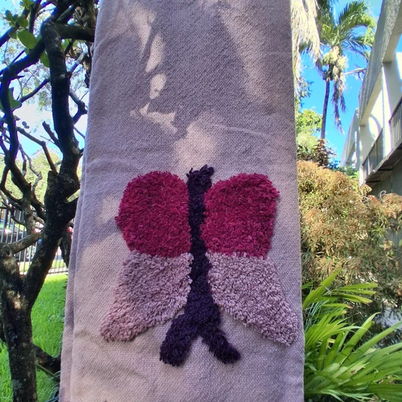 🔥NWT BOHO Butterfly TUFTED THROW with Tassels COTTON 50" X 60" - Picture 4 of 9